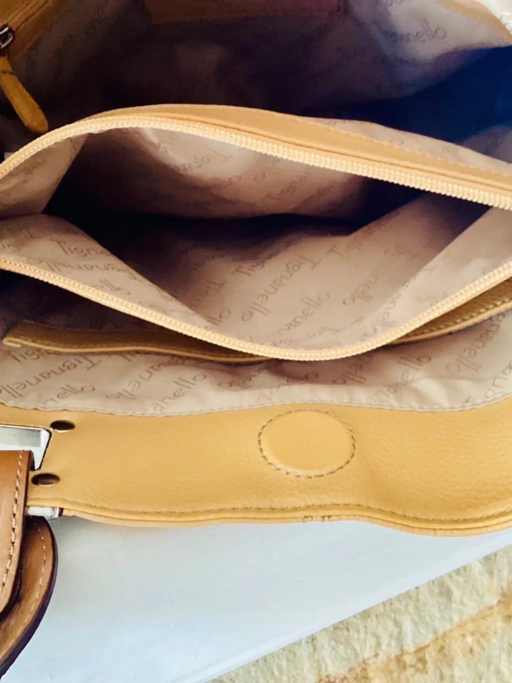 Tignanello Leather Yellow White Large Shoulder Purse Handbag Hobo Tote Summer